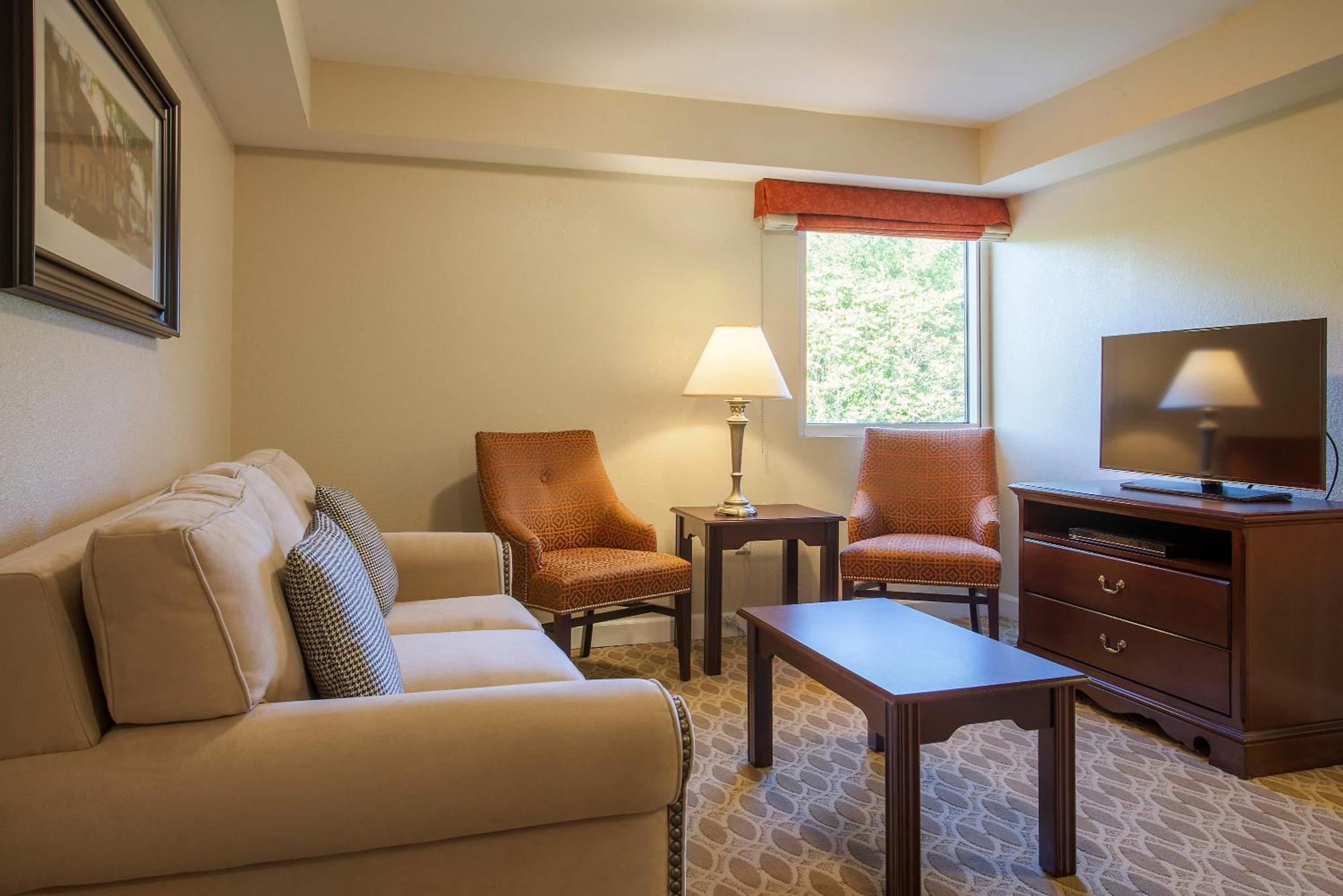Bluegreen Vacations Patrick Henry Sqr, Ascend Collection