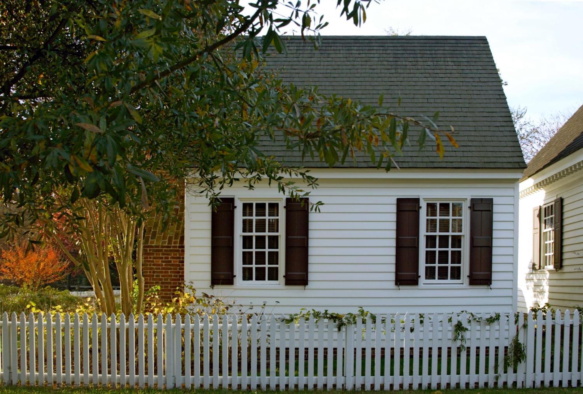 Hotel Colonial Houses, An Official Colonial Williamsburg