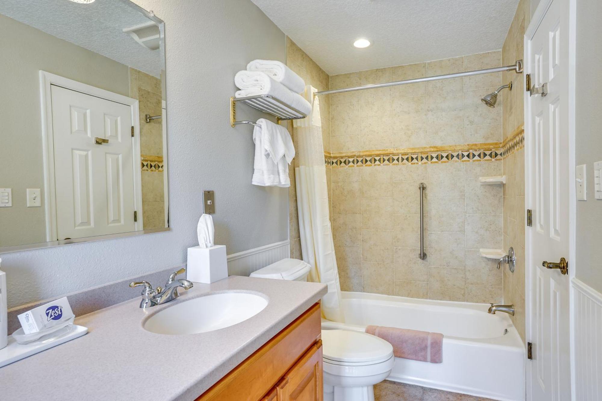 Apartment 3 Mi To Busch Gardens! Williamsburg