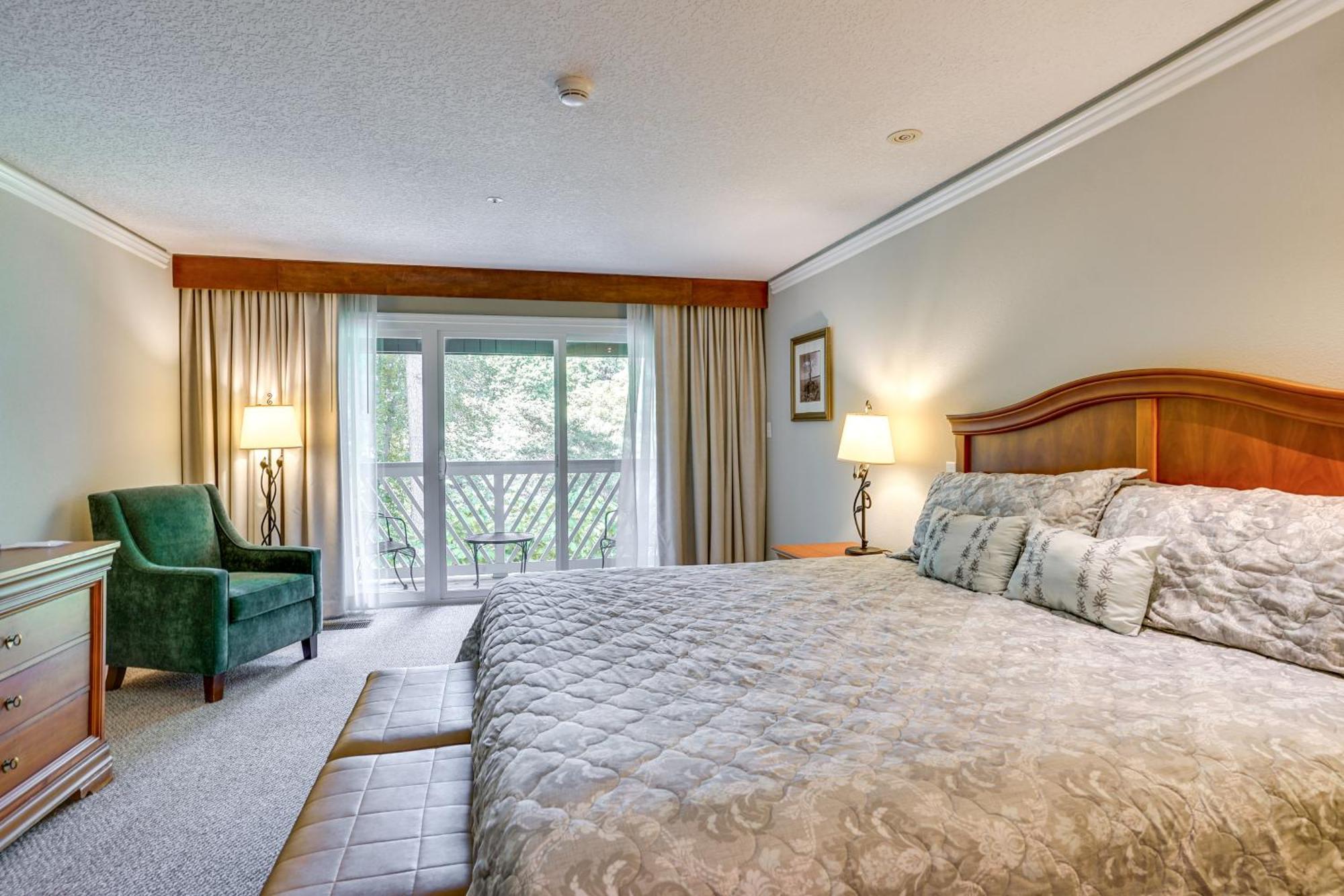 Apartment 3 Mi To Busch Gardens! *