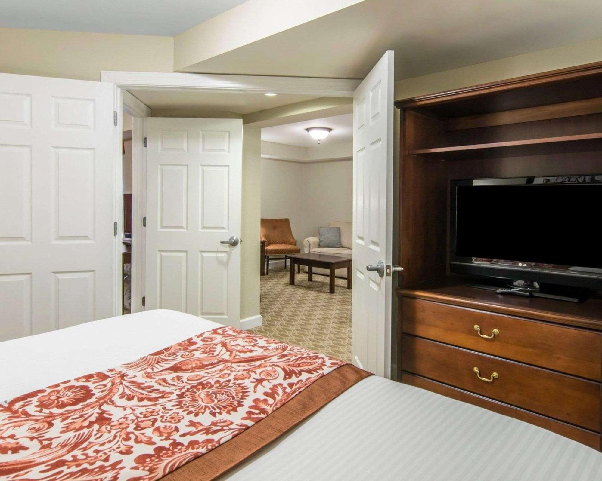 Bluegreen Vacations Patrick Henry Sqr, Ascend Collection