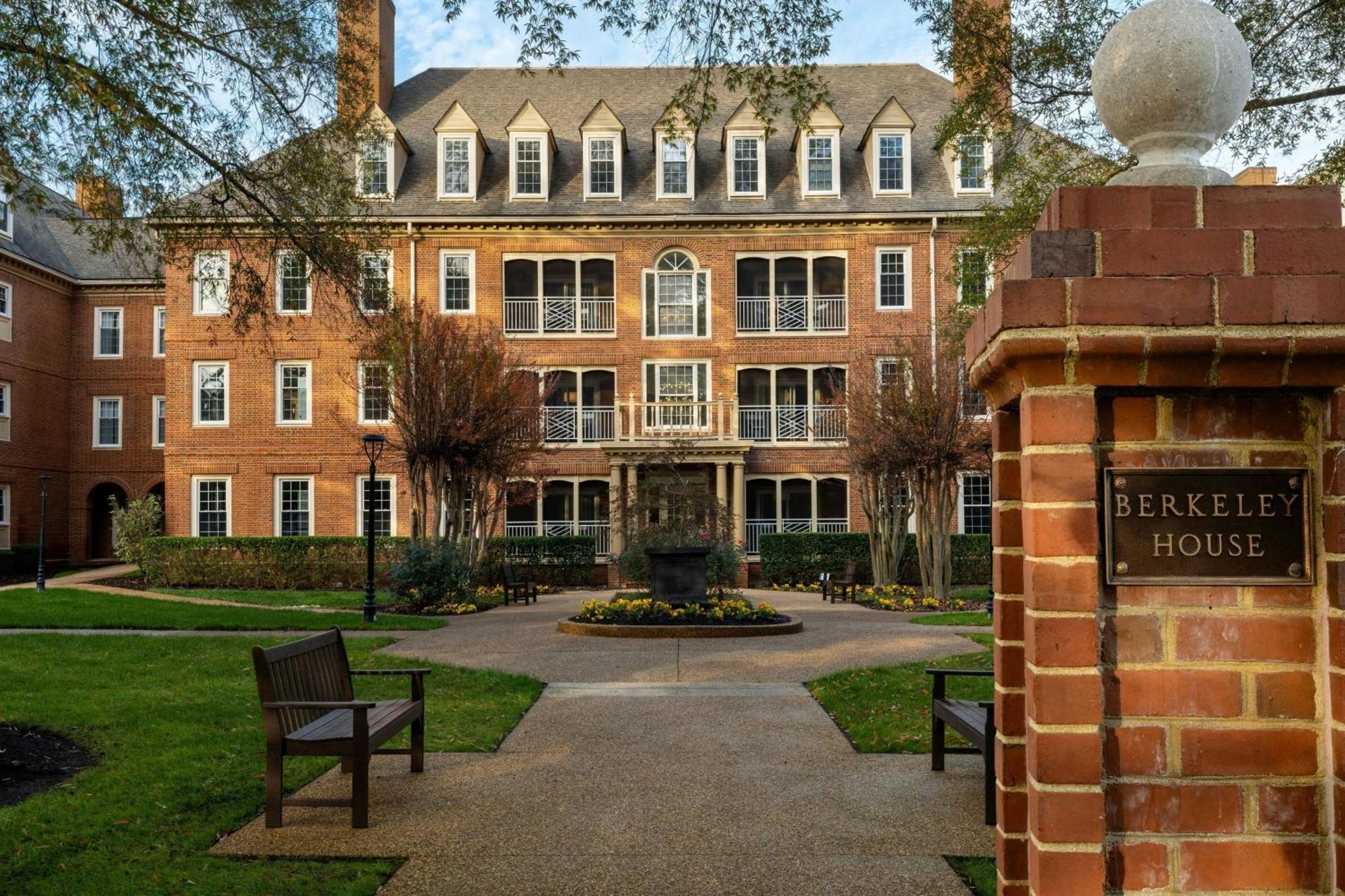 Marriott's Manor Club At Ford's Colony 4*
