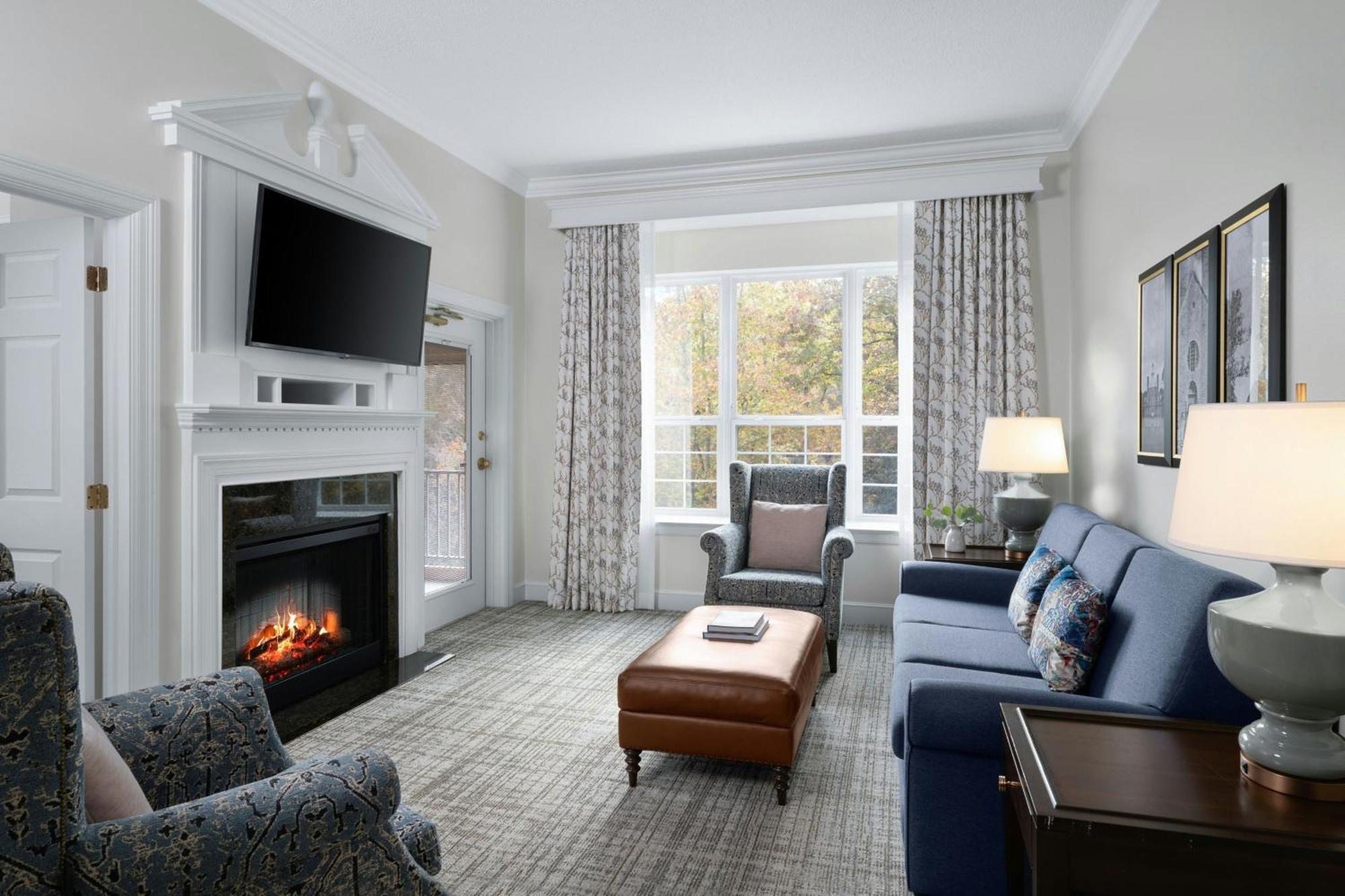 Marriott's Manor Club At Ford's Colony Hotel Williamsburg