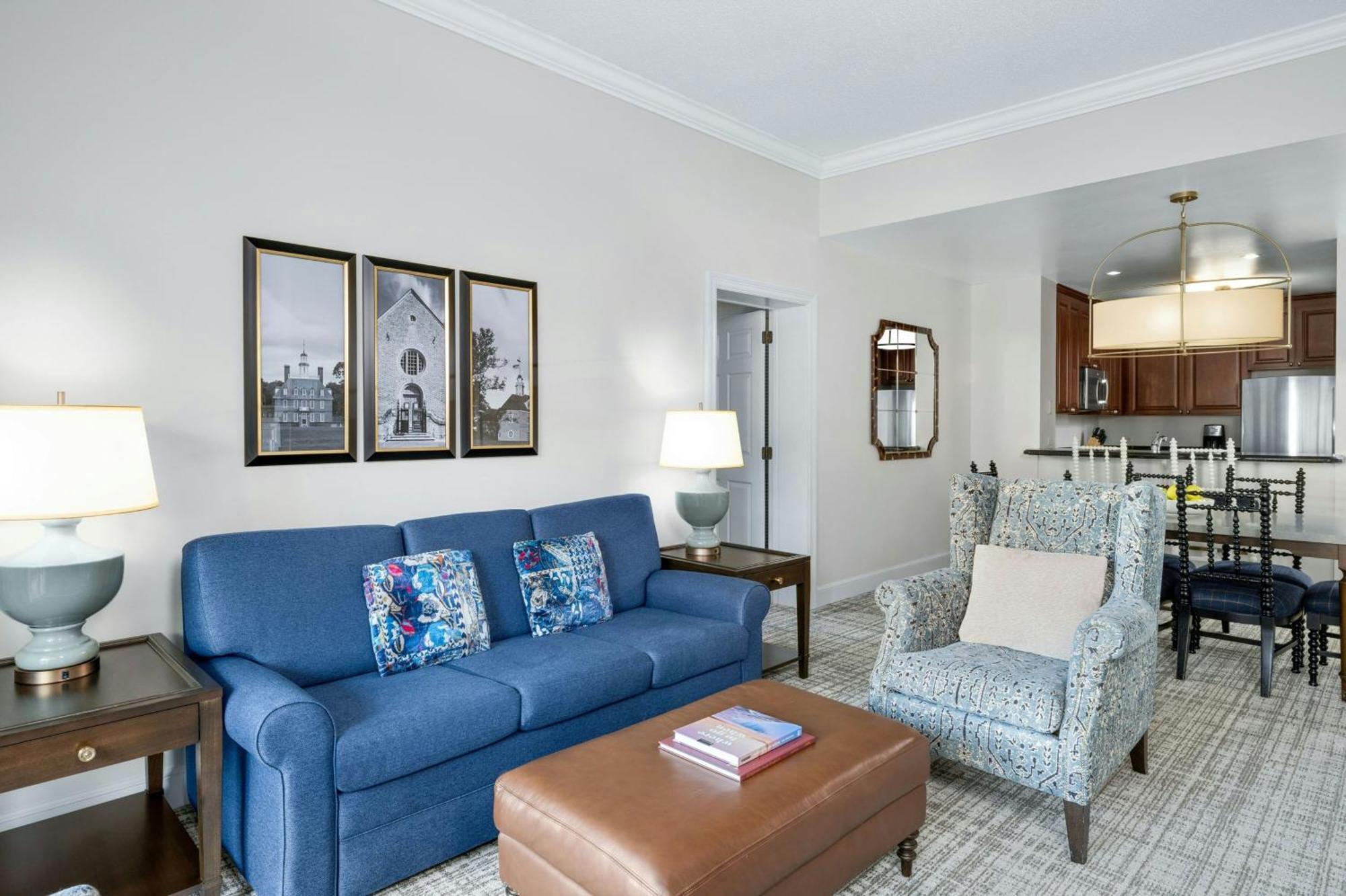 Hotel Marriott's Manor Club At Ford's Colony 4*