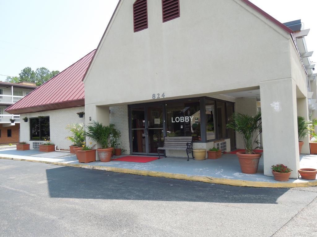 Motel Red Roof