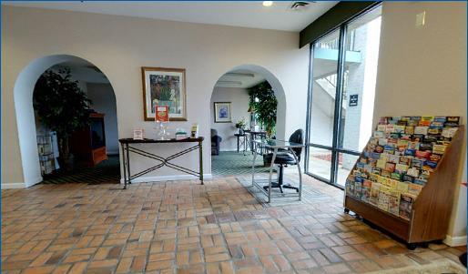 Days & By Wyndham Colonial Hotel