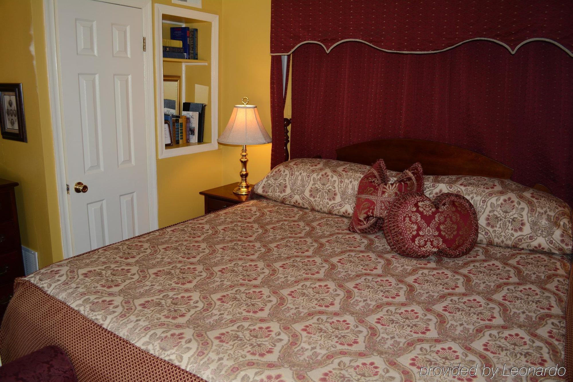 Cedars Of Bed & Breakfast Williamsburg