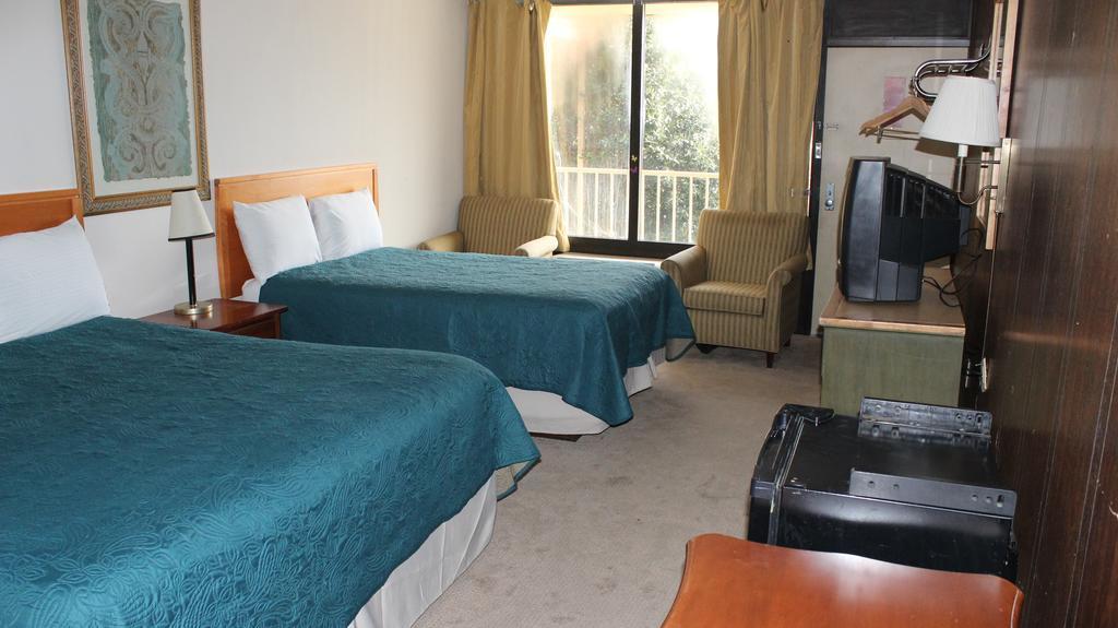 Hotel Family Of America 3*