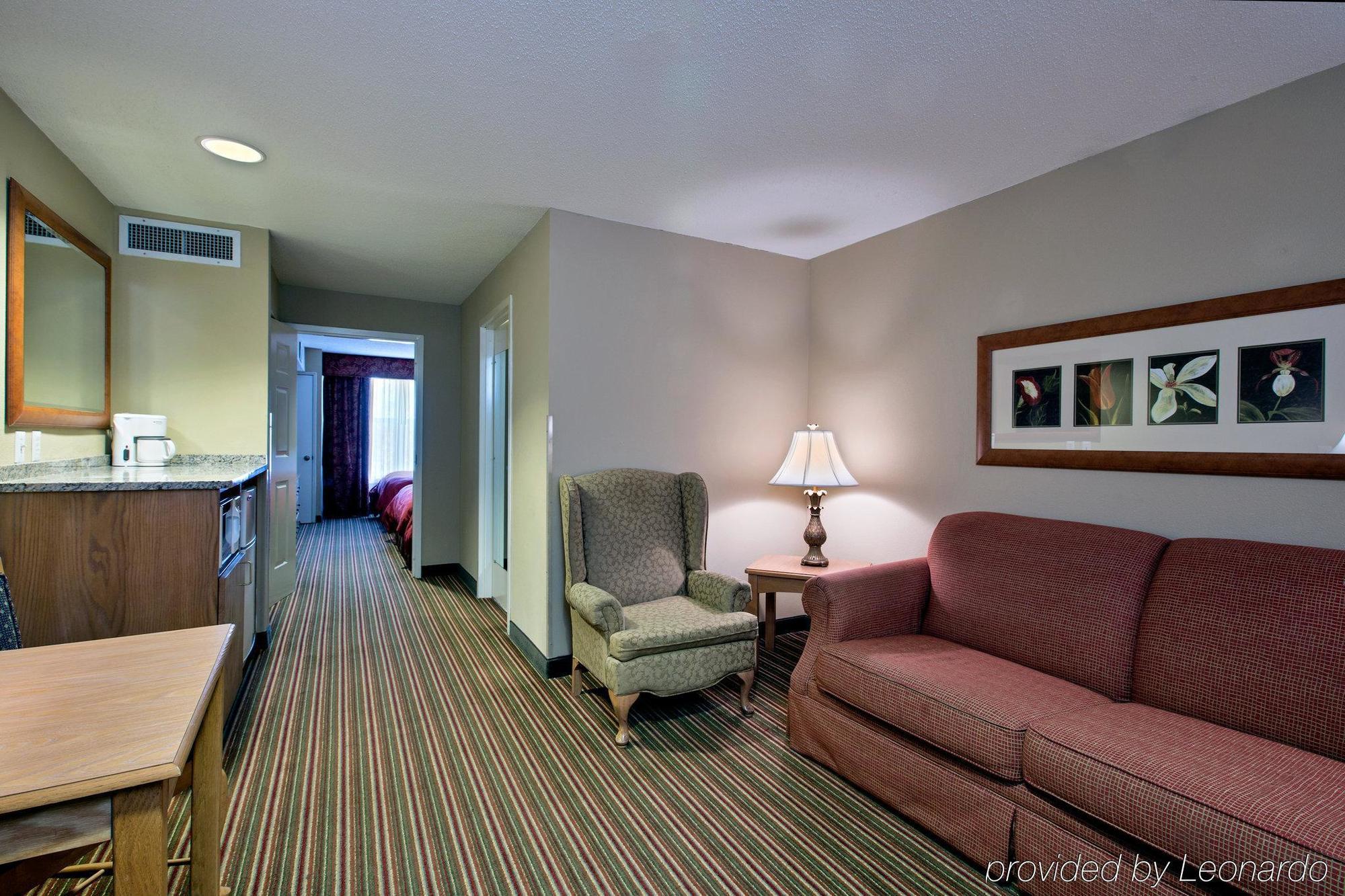 Country & By Radisson, Historic Area, Va Hotel