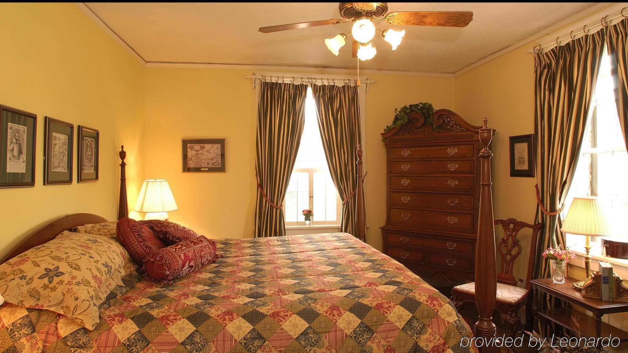 Bed & Breakfast Cedars Of 3*