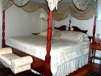 Magnolia Manor 3*