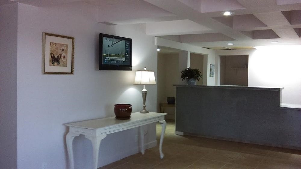 Americas Best Value Hotel 2*