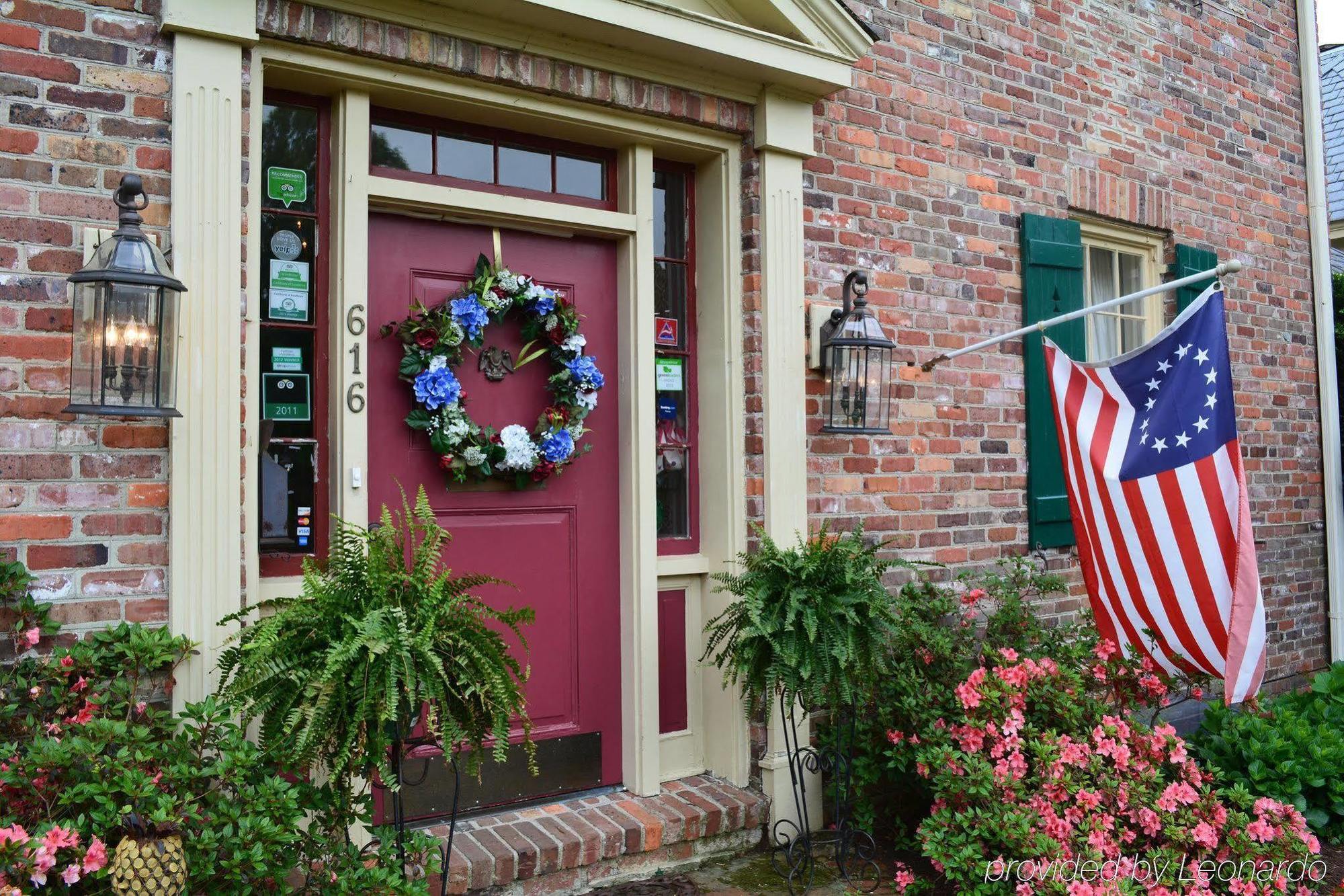 Cedars Of Bed & Breakfast 3*