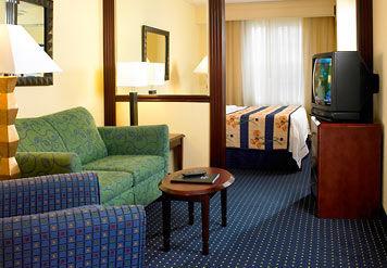 Hotel Springhill By Marriott