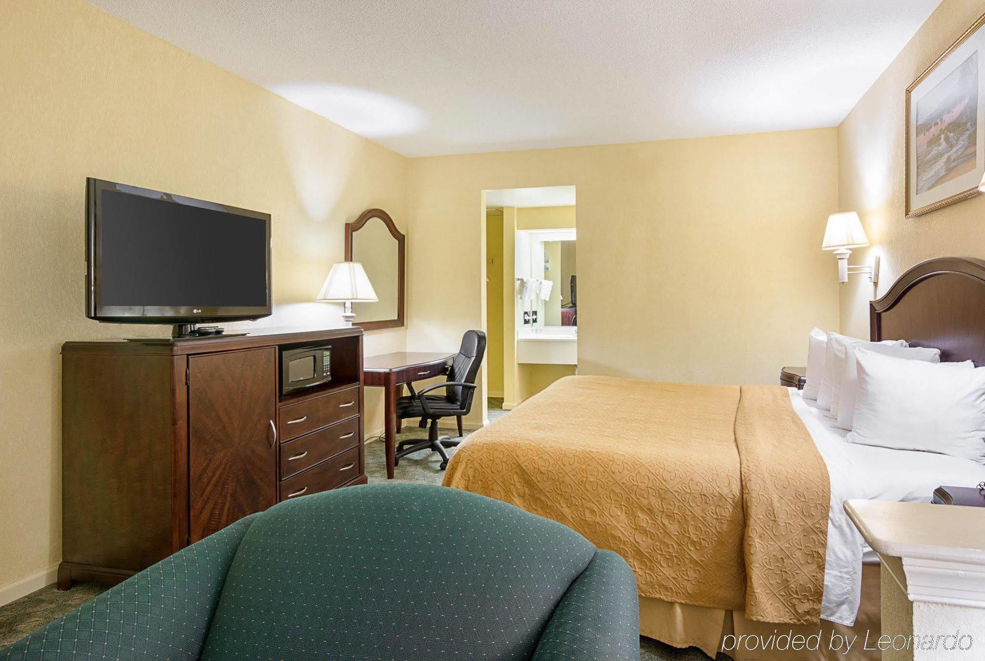 Baymont By Wyndham Hotel Williamsburg