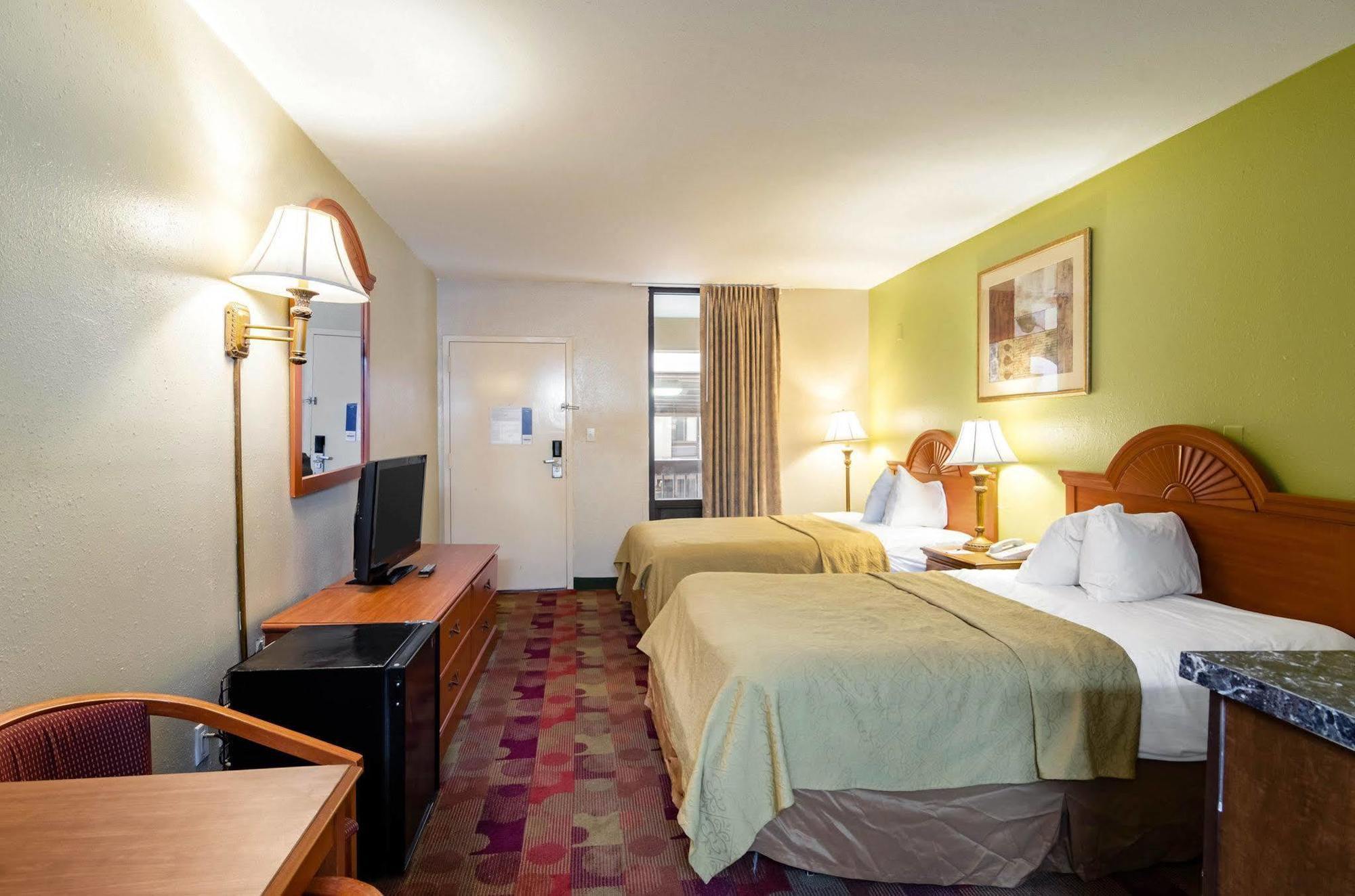 Baymont By Wyndham 2*