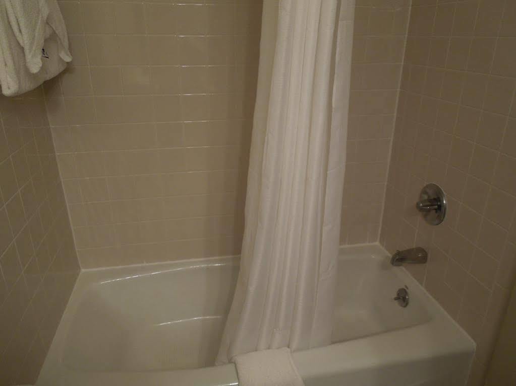 Wingate By Wyndham 2* Williamsburg