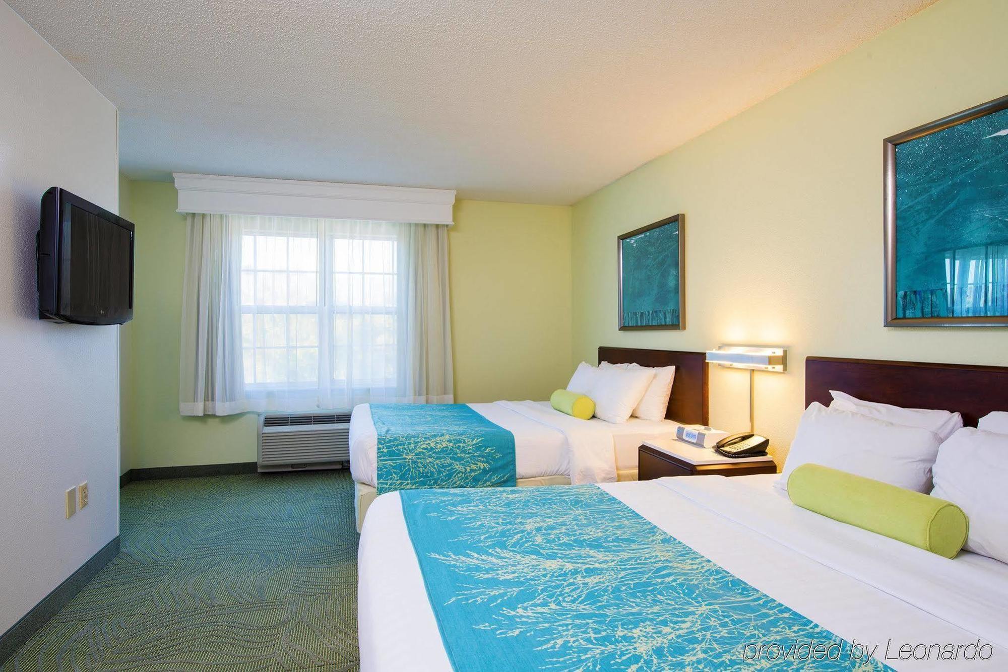 Hotel Springhill By Marriott