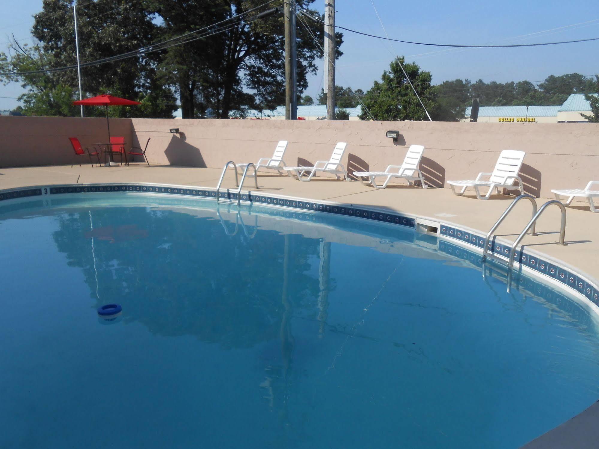 Hotel Americas Best Value 2*