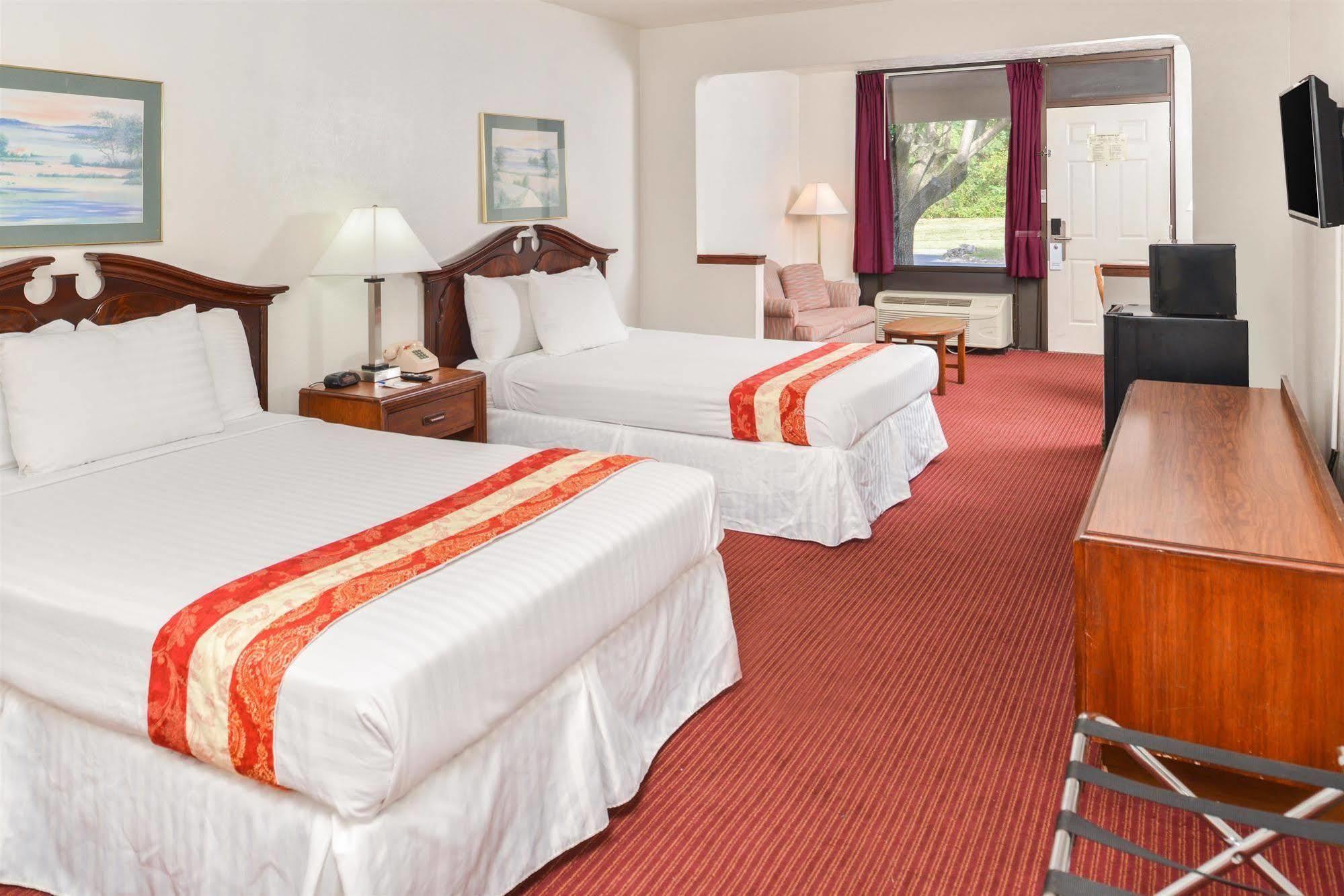 Americas Best Value Hotel 2*