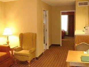 Hotel Country & By Radisson, Historic Area, Va Williamsburg