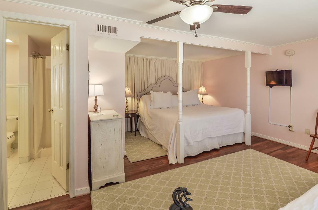 Bed & Breakfast Cedars Of 3*