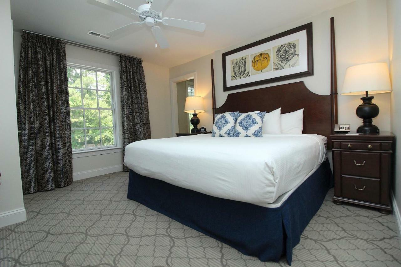 Patrick Henry Square By Kees Vacations Casa de férias *