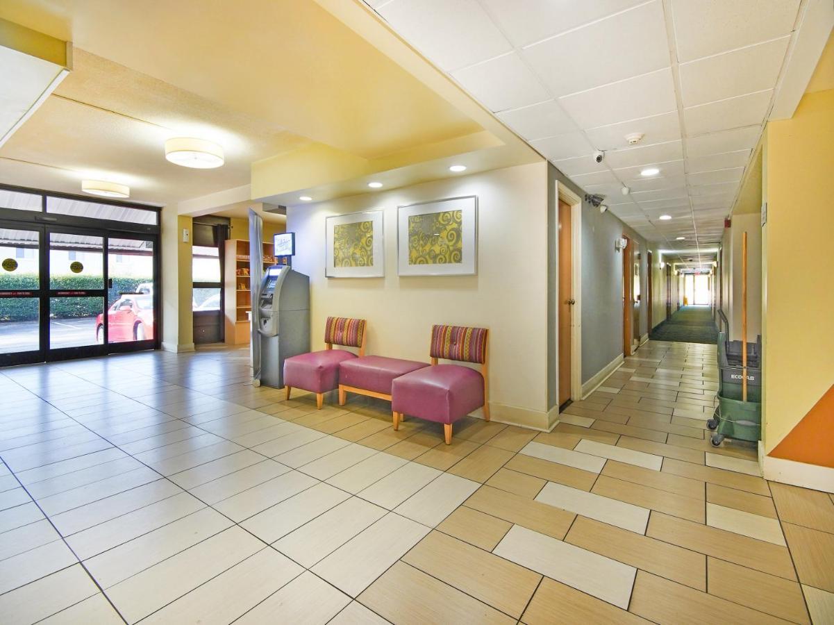 Hotel Baymont By Wyndham