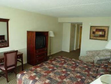Howard Johnson By Wyndham Hotel Williamsburg