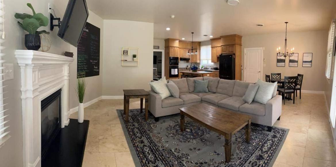 Apartment @ Castle By The Park *