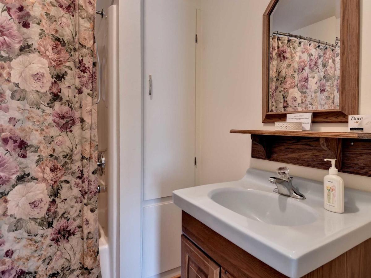 Aldrich House 3*
