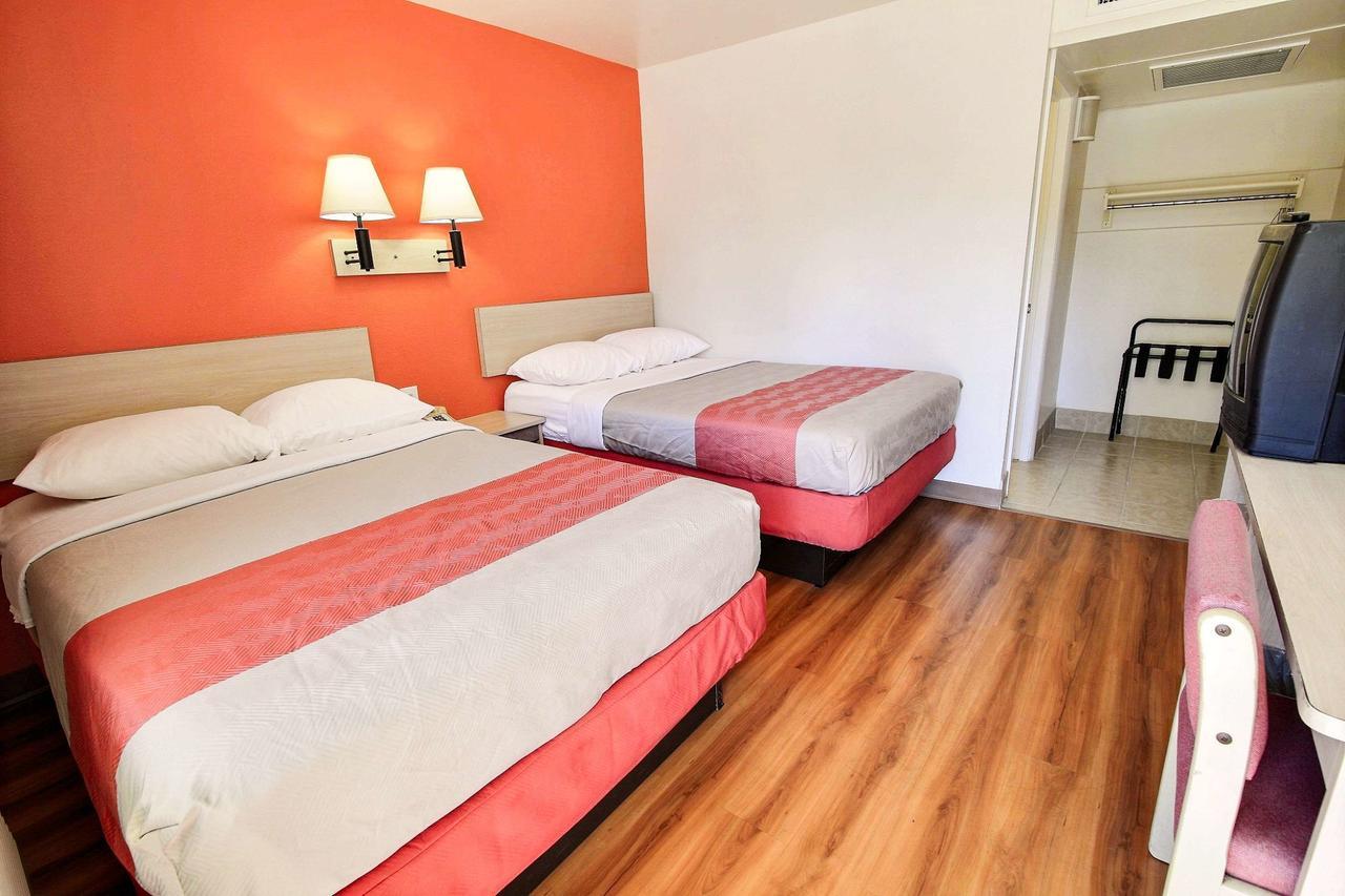 6 Hotel Williamsburg
