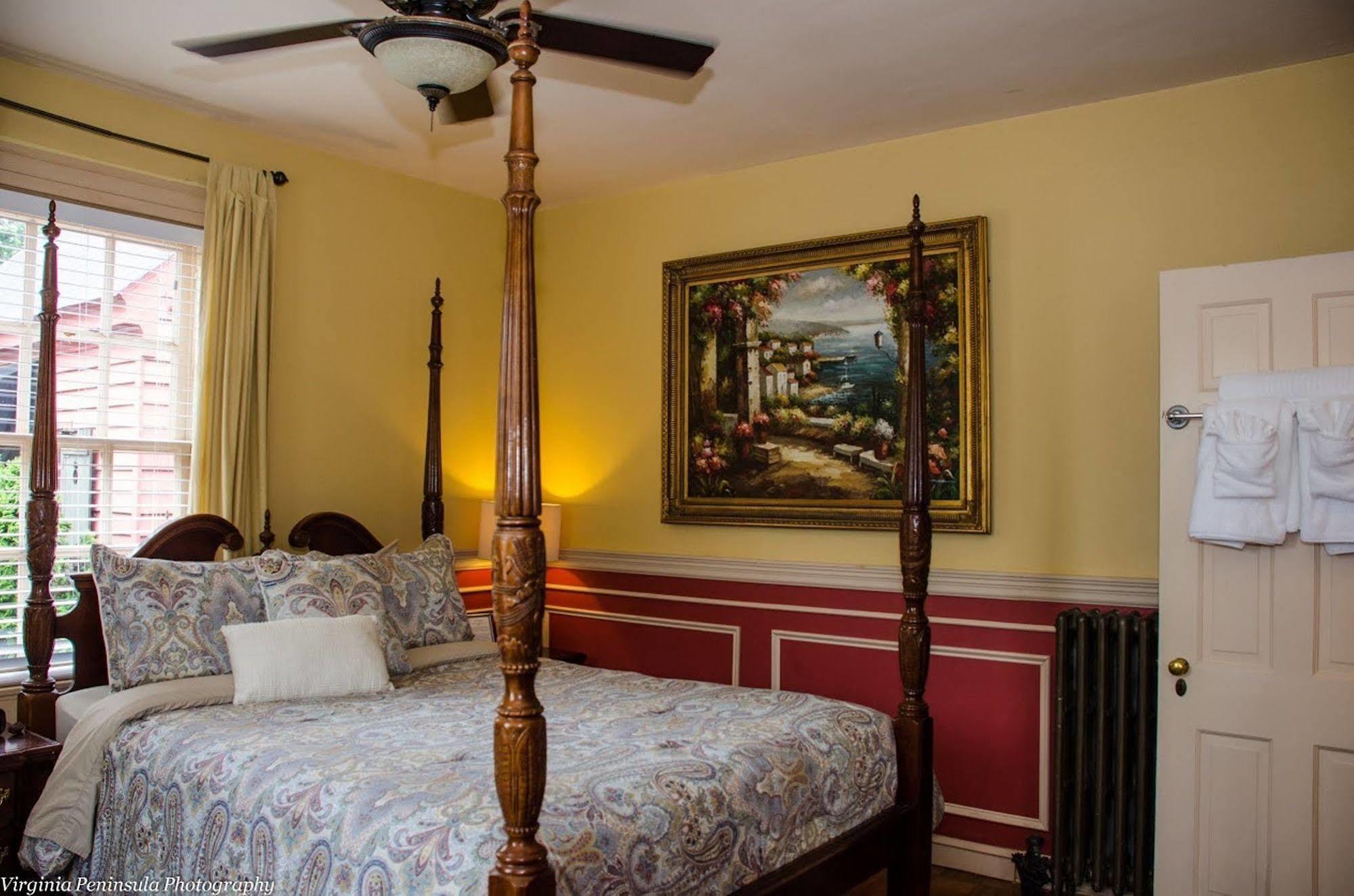 Manor 3* Williamsburg