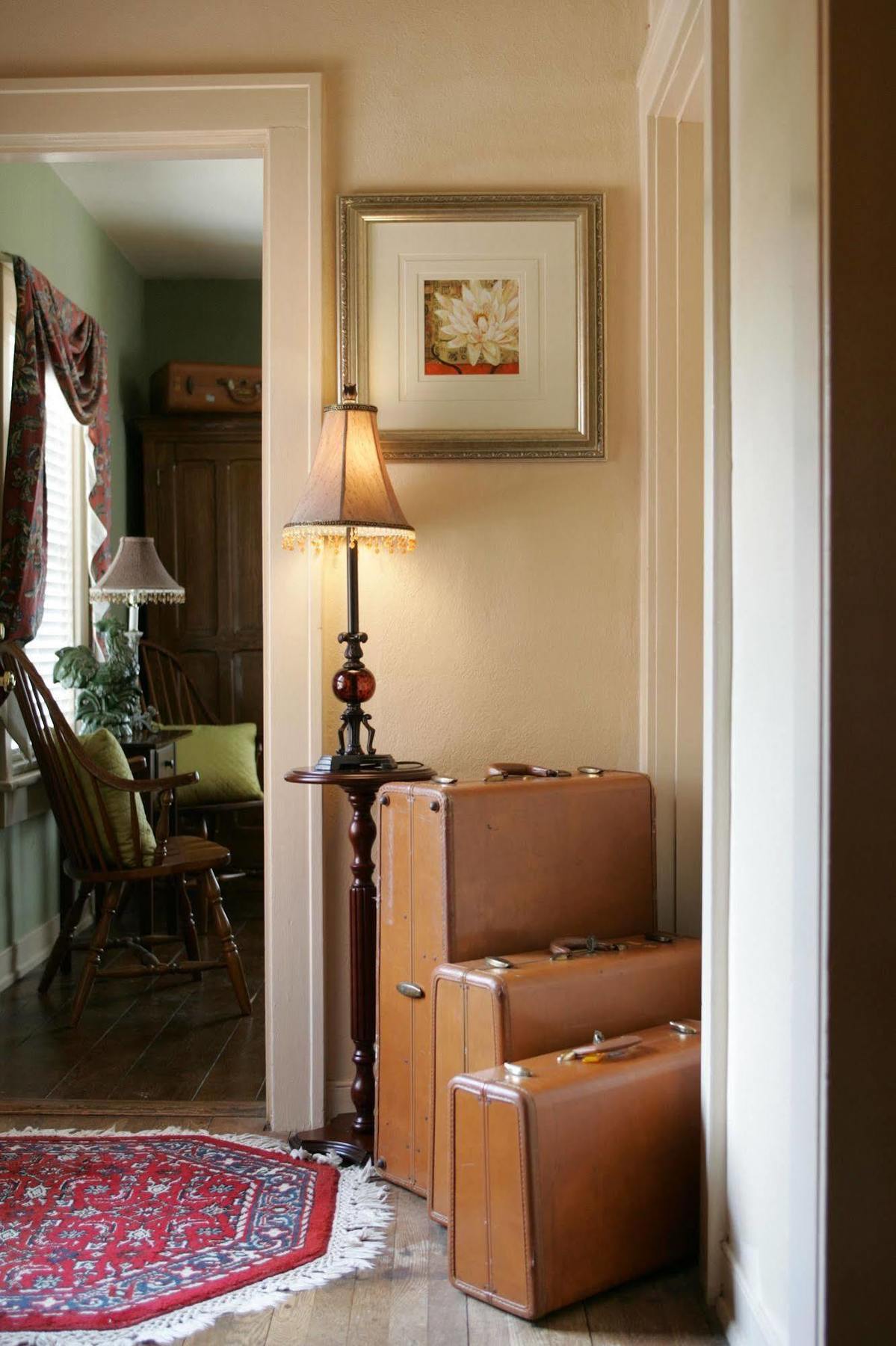 Manor Hotel 3*