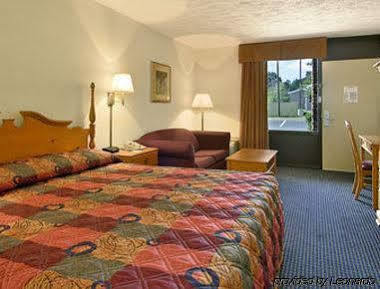 Williamsburg Suites * Williamsburg