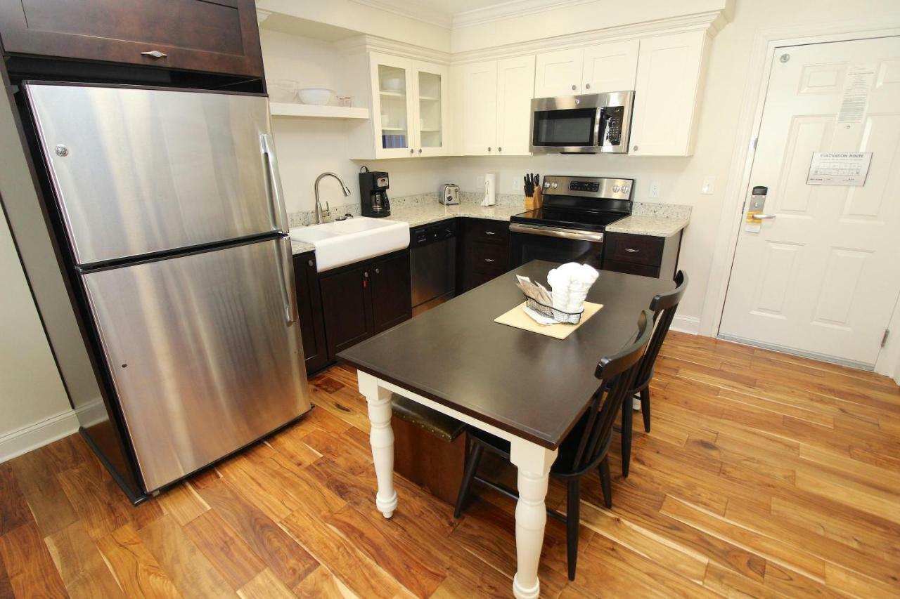 Patrick Henry Square By Kees Vacations Holiday home Williamsburg